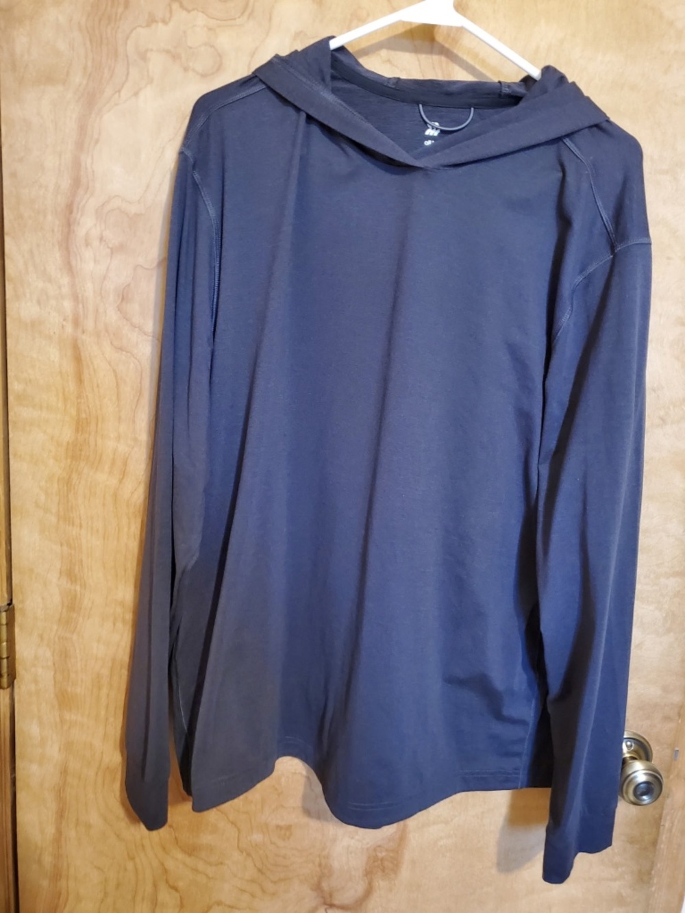 #618 Mens shirt by all in motion